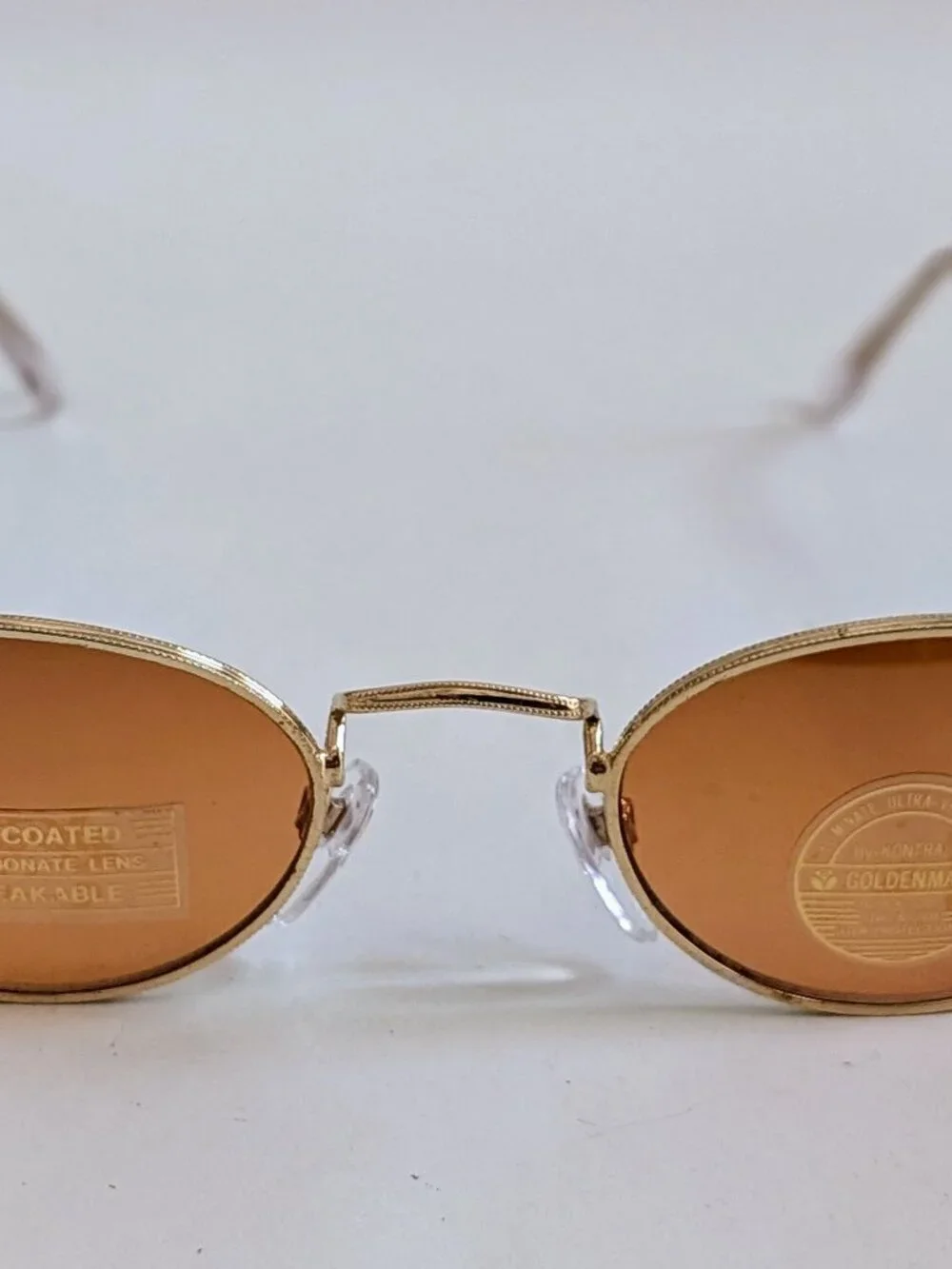 NWT Vintage 90's Classic Oval Metal Sport Sunglasses (Gold)